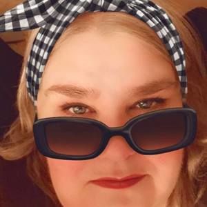 Meet your Posher, Janice